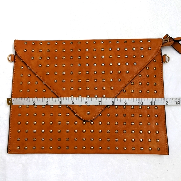 Miss Unique Large Embellished Envelope Clutch - Picture 3 of 7